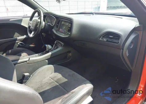 2018 Dodge Challenger Gt Awd z USA, uszkodzony, nr VIN 2C3CDZGG8JH133020